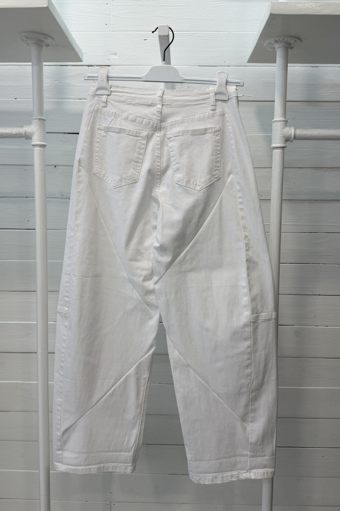 Pantalone Wide Leg con Tagli Geometrici