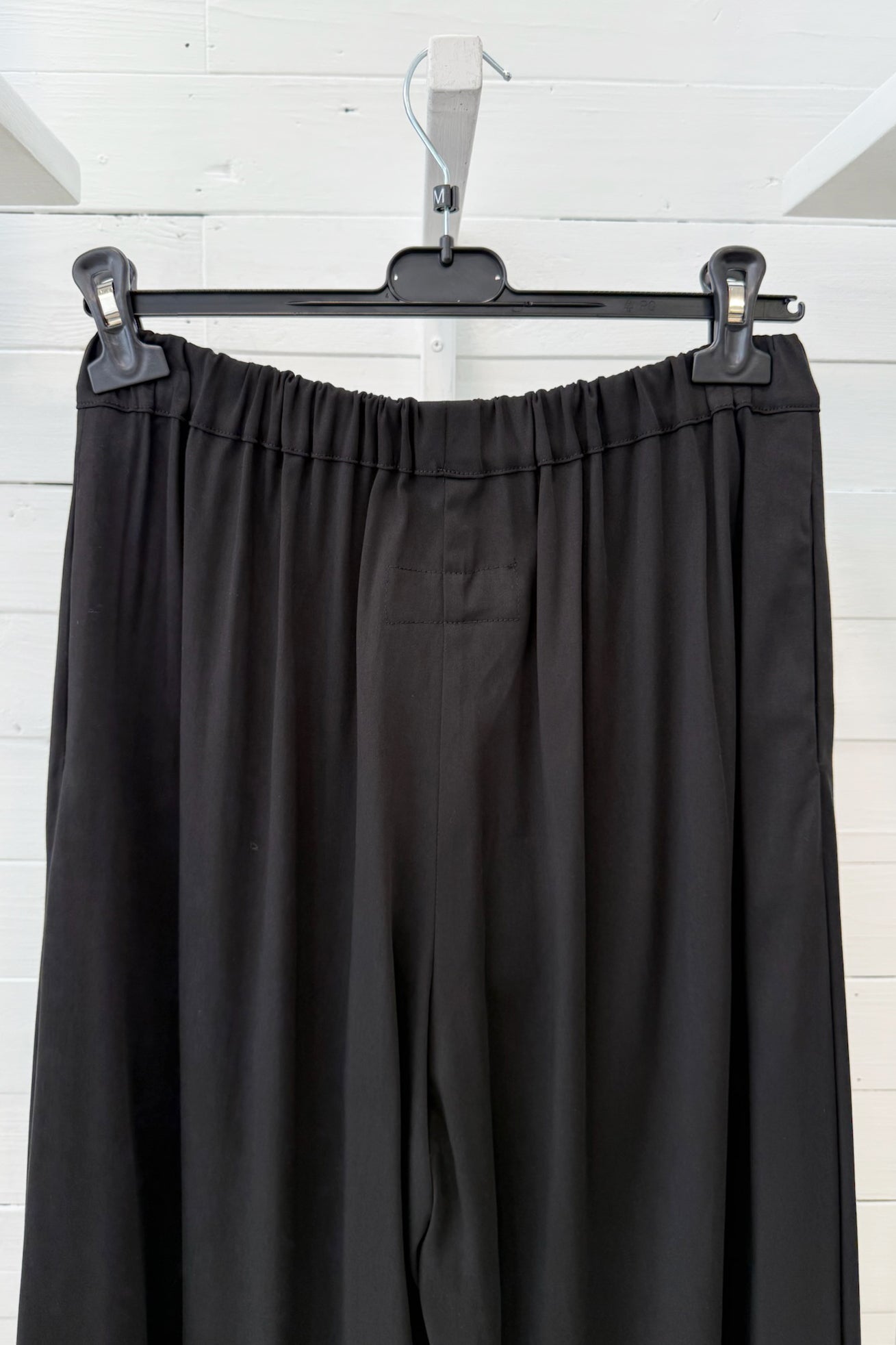 Pantalone largo
