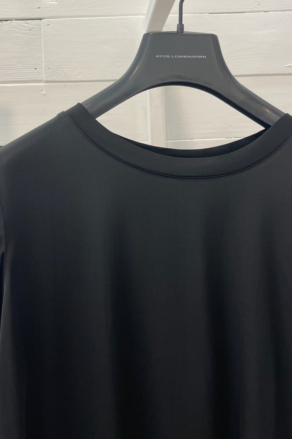 T-shirt minimal in viscosa
