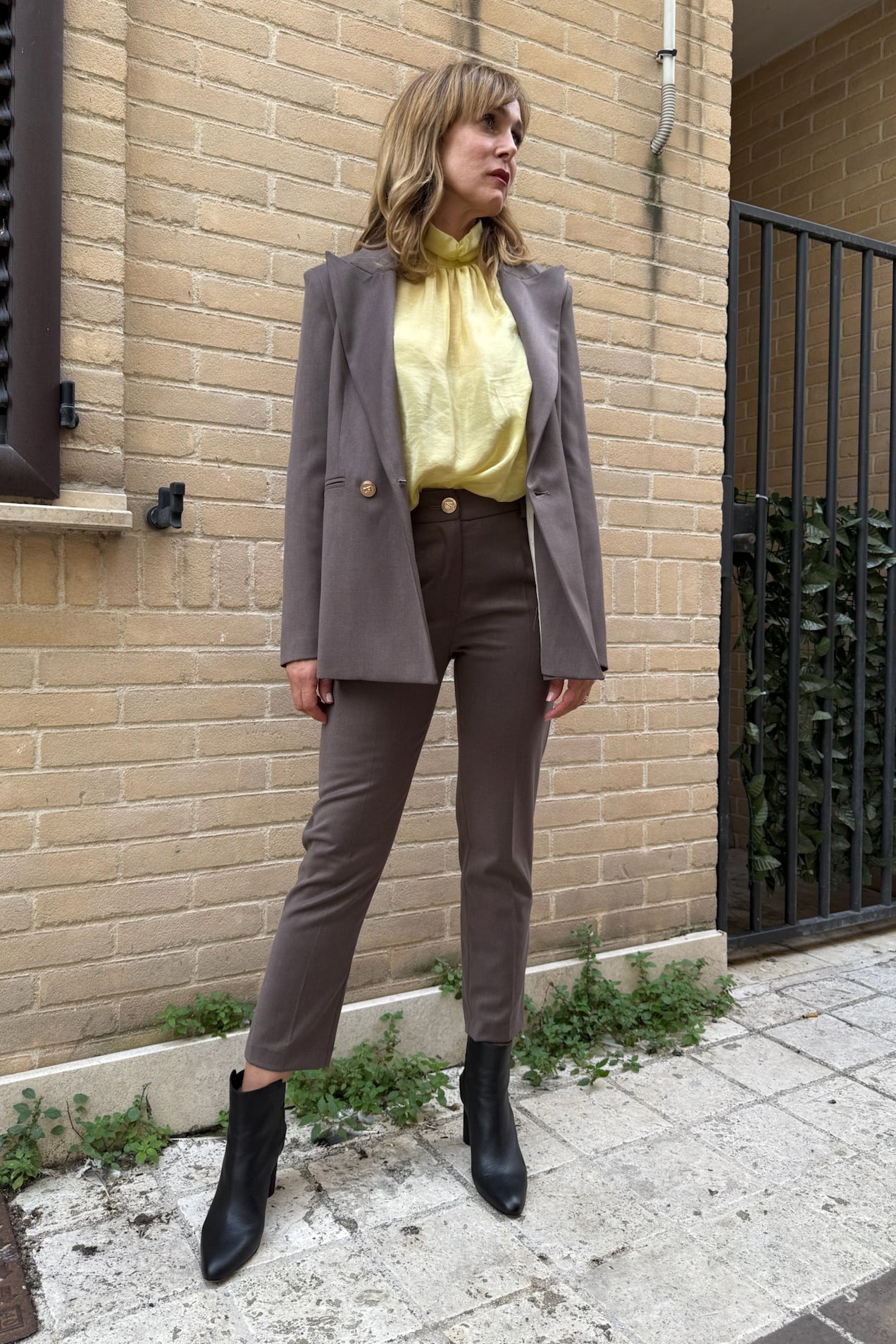 Pantalone linea dritta