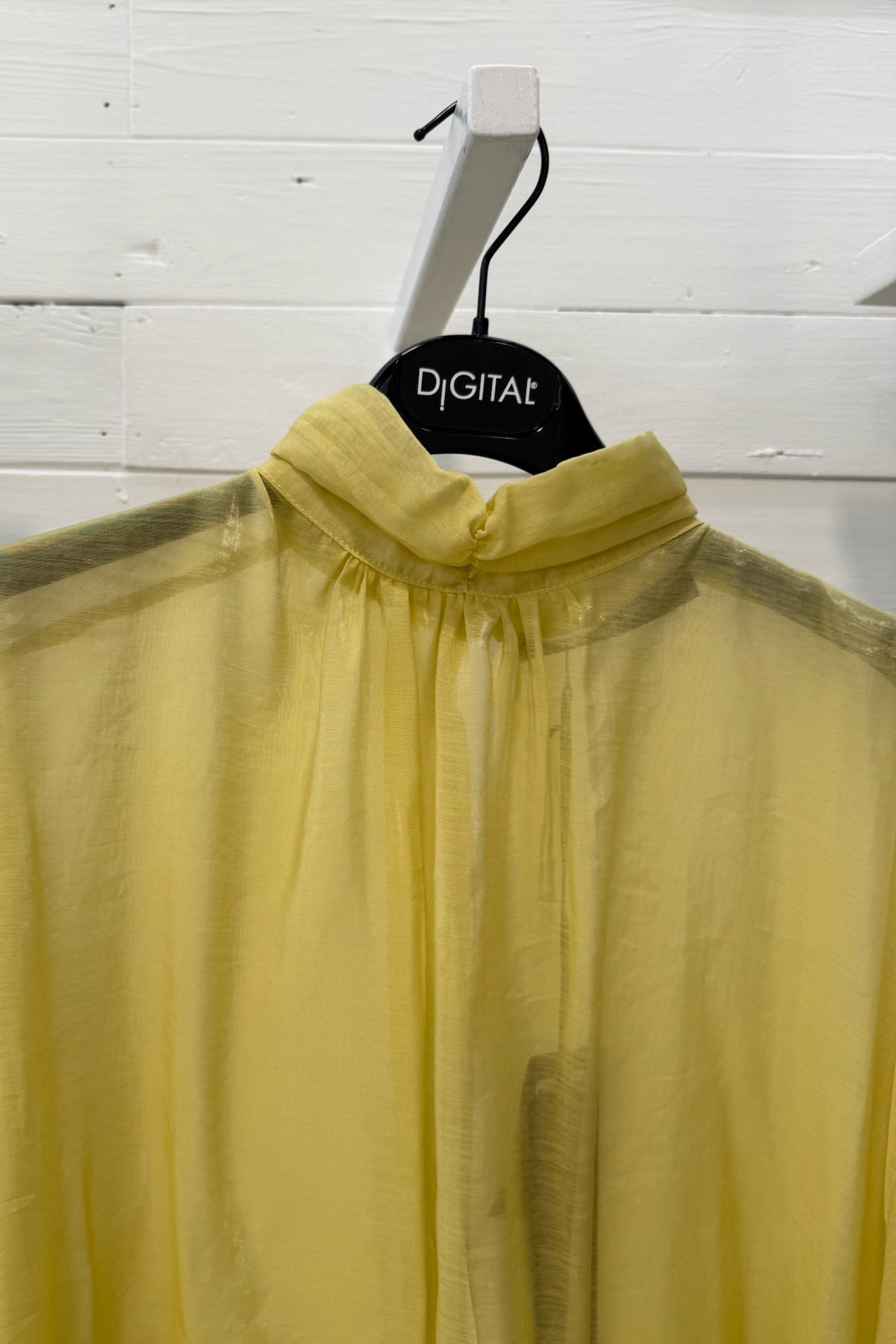 Blusa ampia