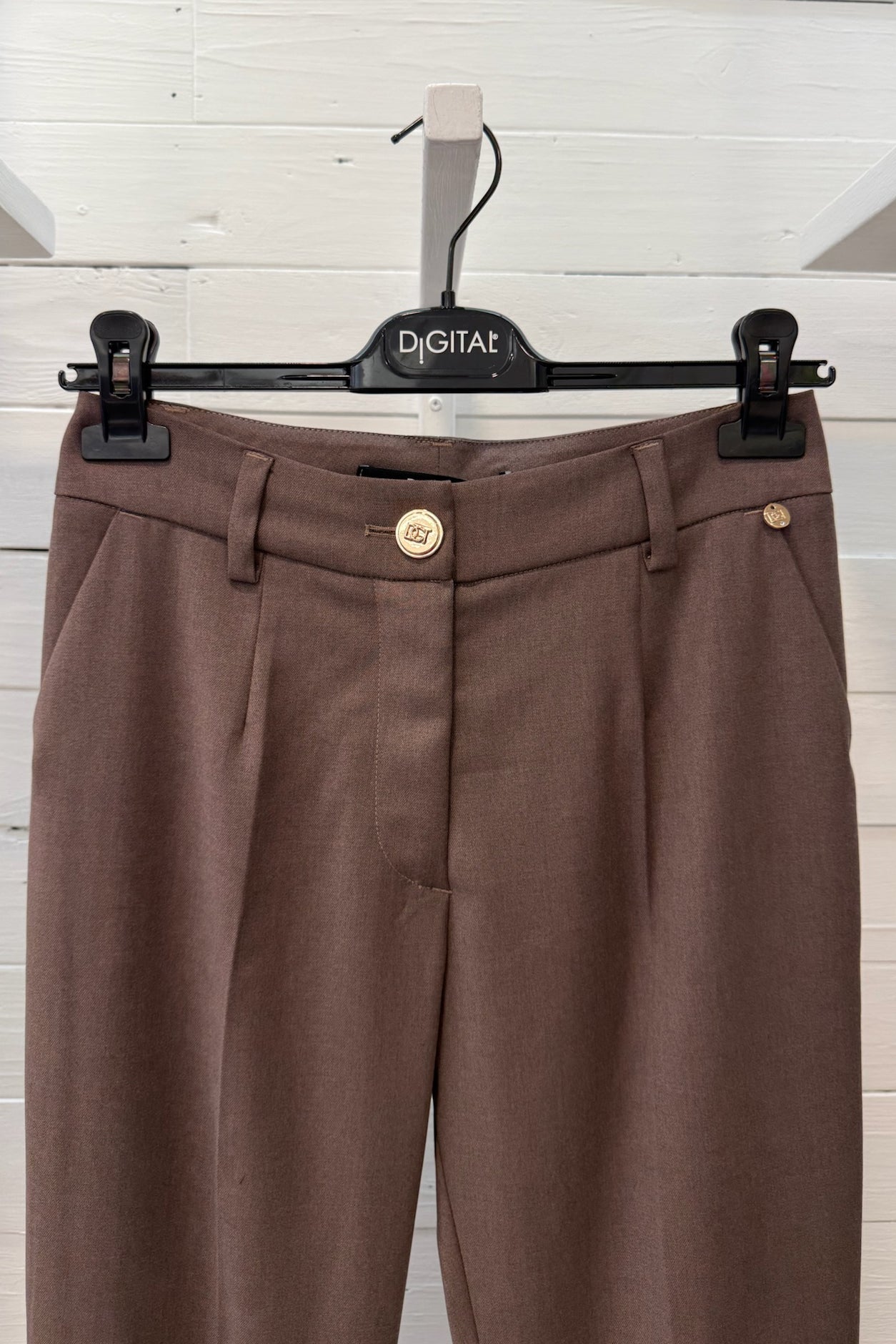Pantalone linea dritta