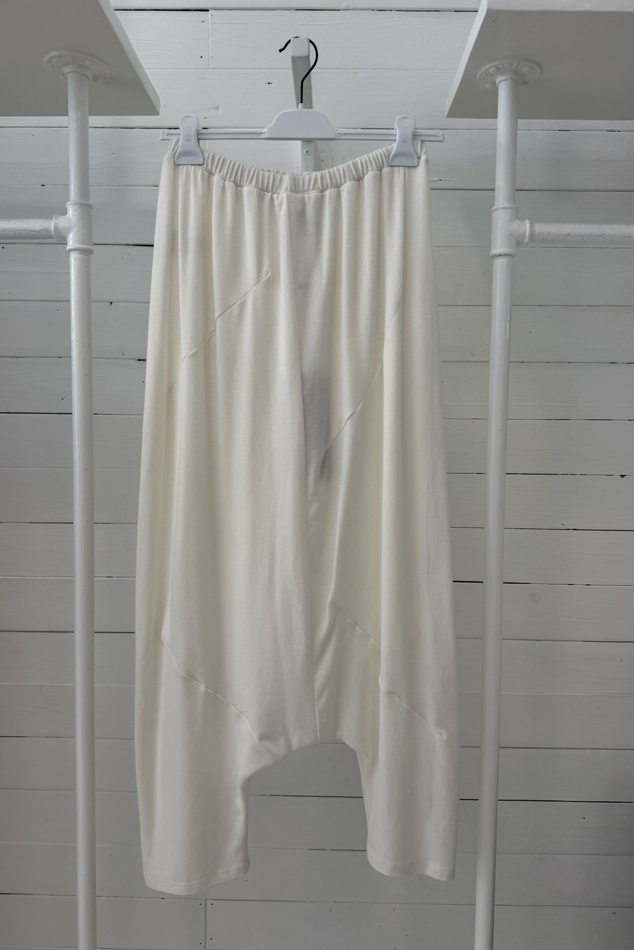 Pantalone Harem in Maglia con Inserti Geometrici