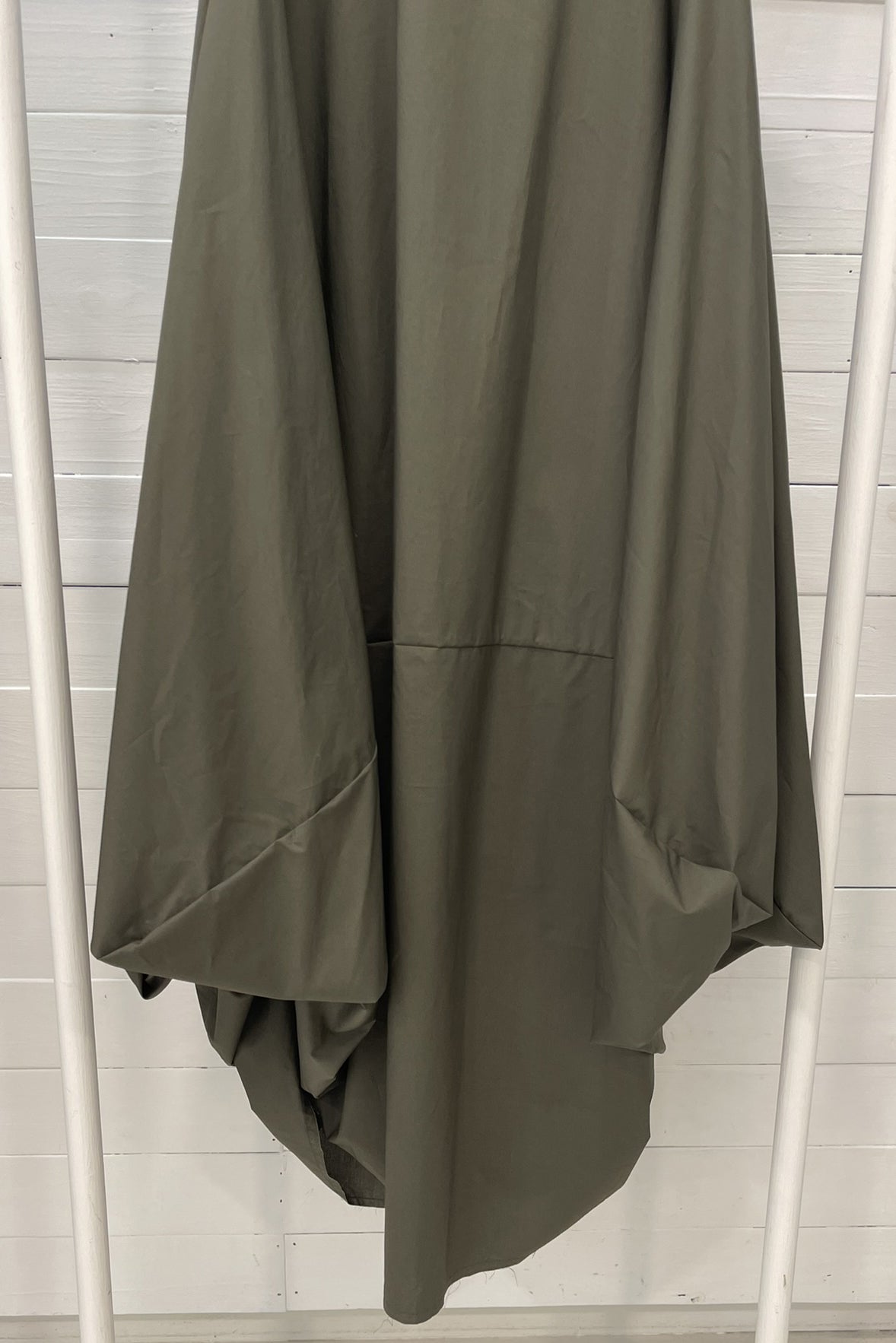 Abito asimmetrico in cotone