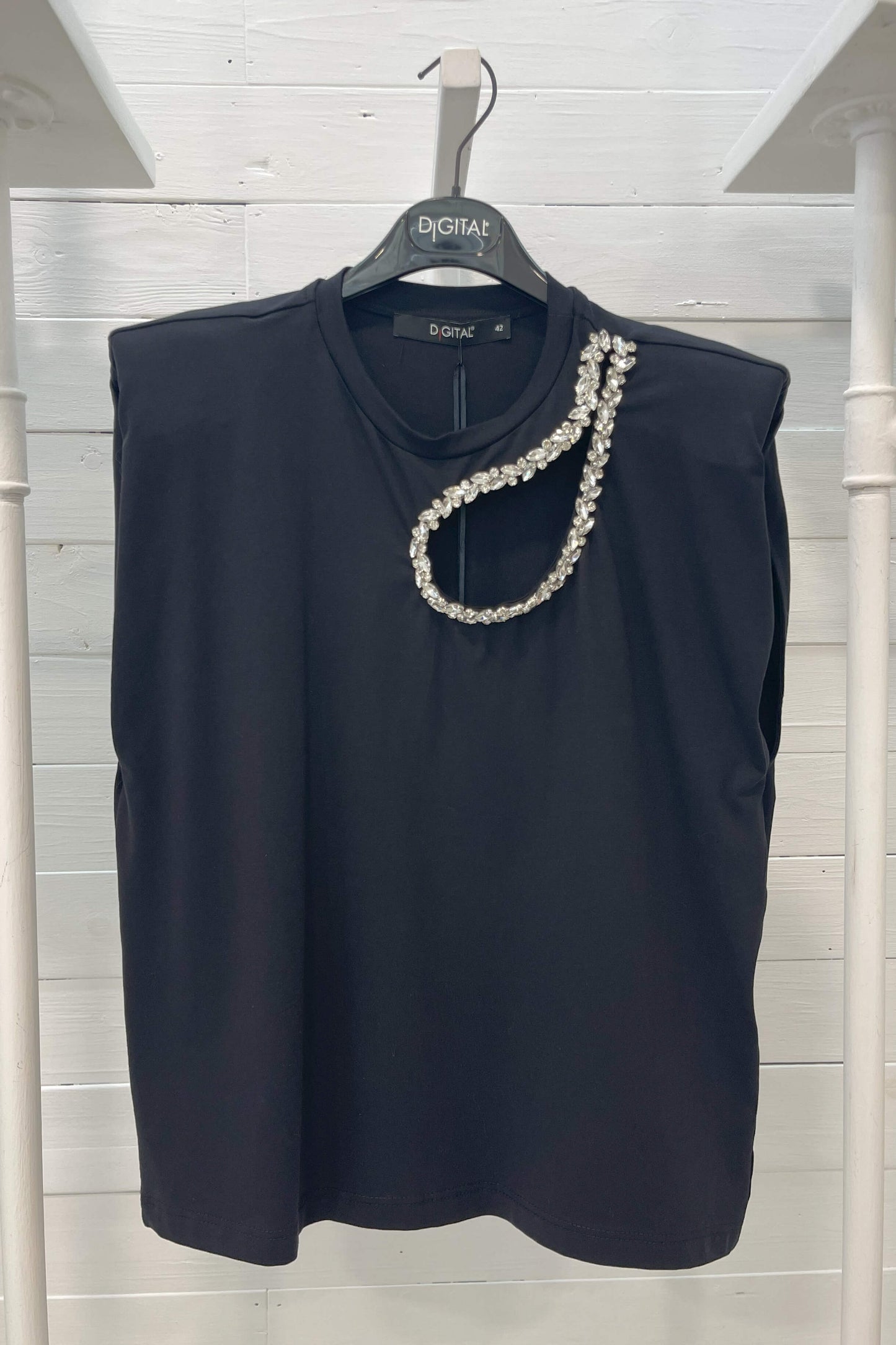T-shirt con dettaglio gioiello