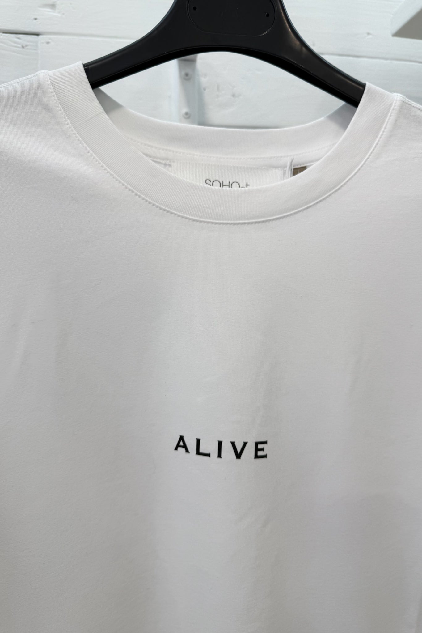 T-shirt Alive