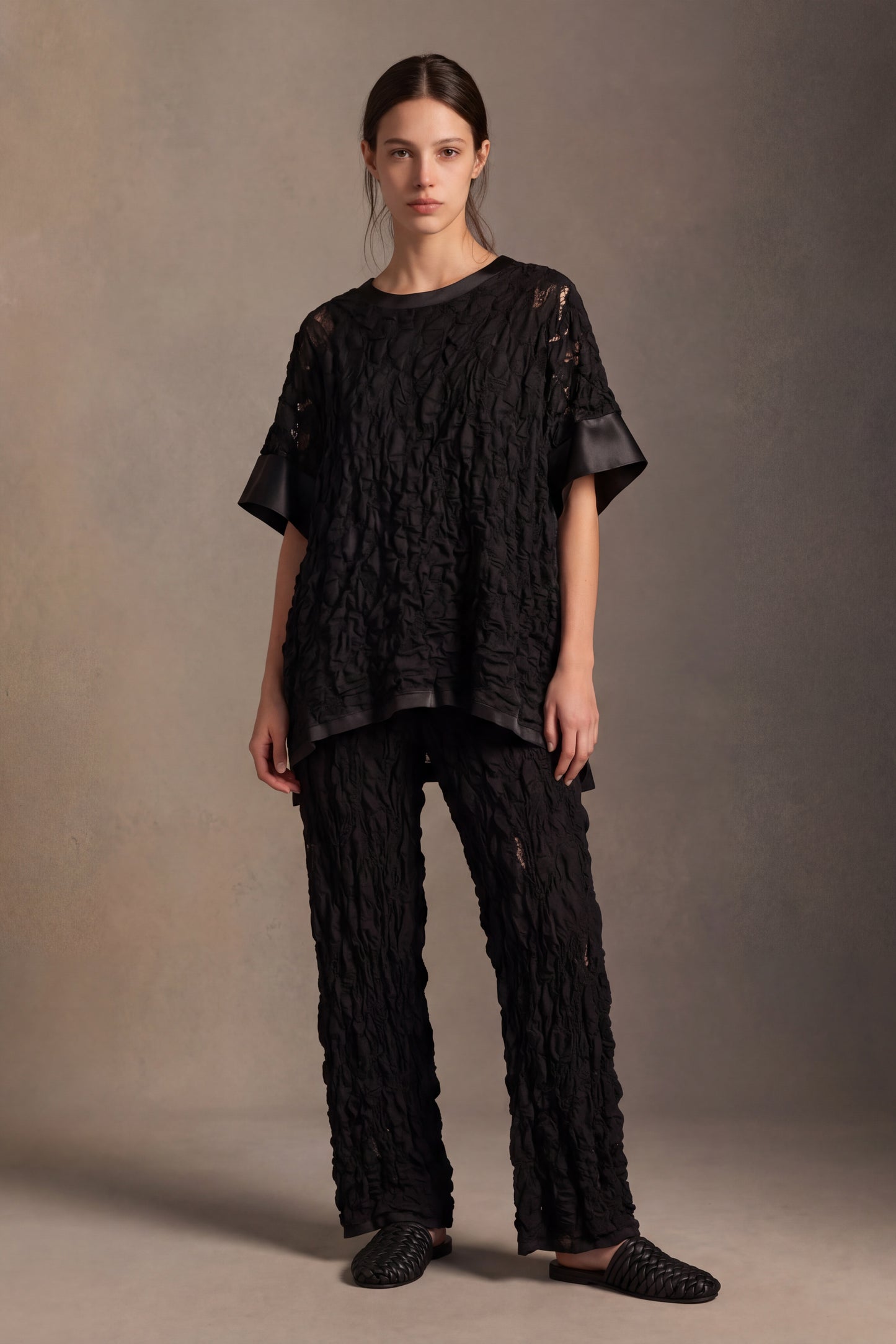 Blusa in pizzo strutturato