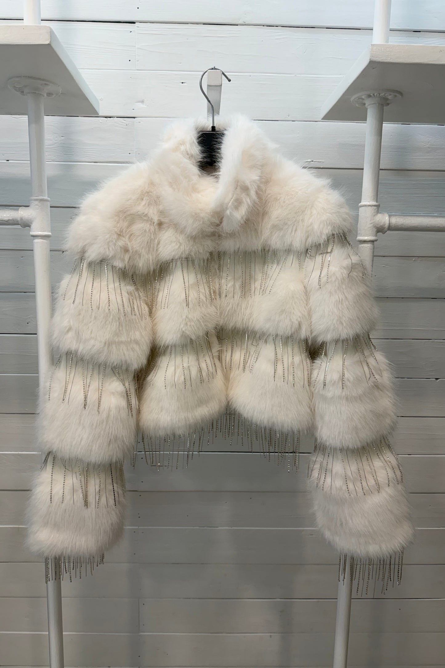 Ecopelliccia con frange gioiello