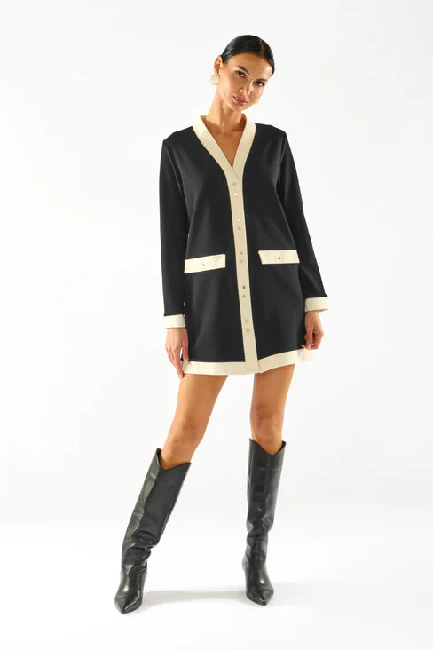 Cardigan/abito con bordi a contrasto