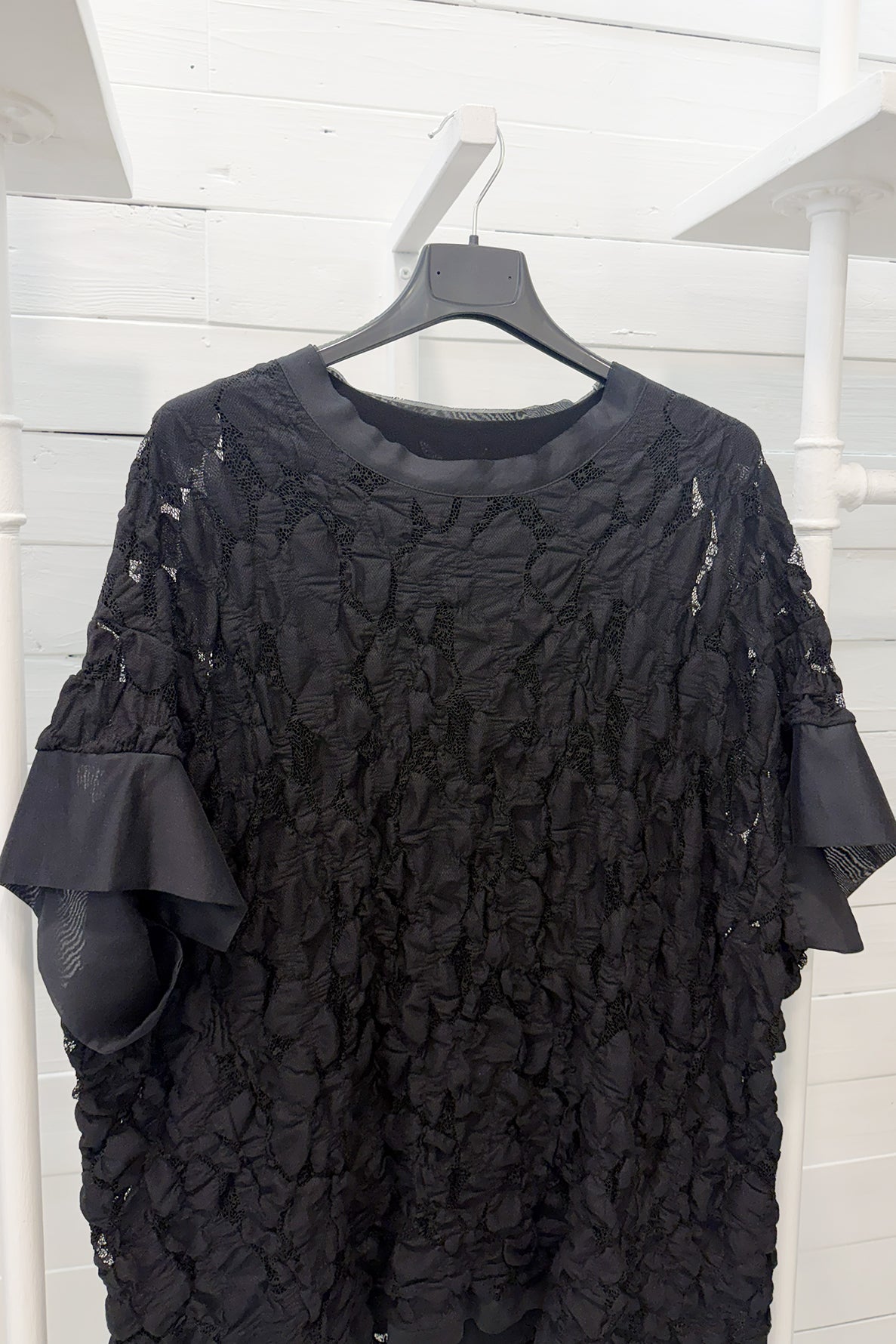 Blusa in pizzo strutturato