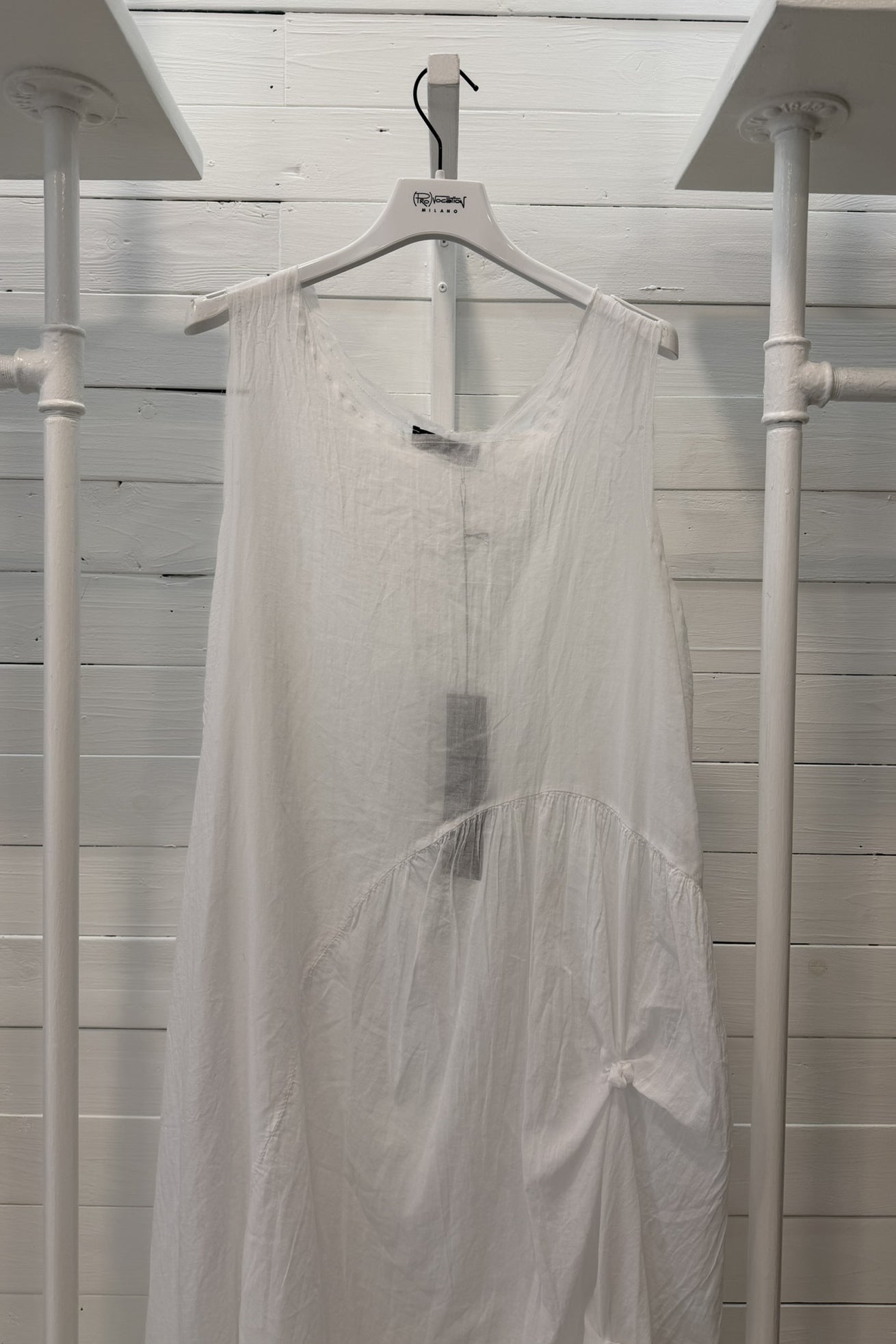 Abito con drappeggio