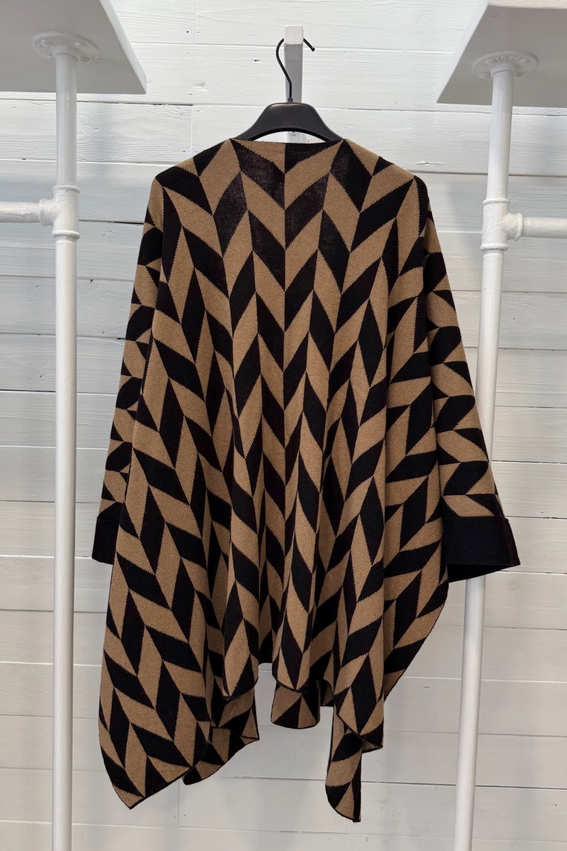 Mantella in lana e viscosa