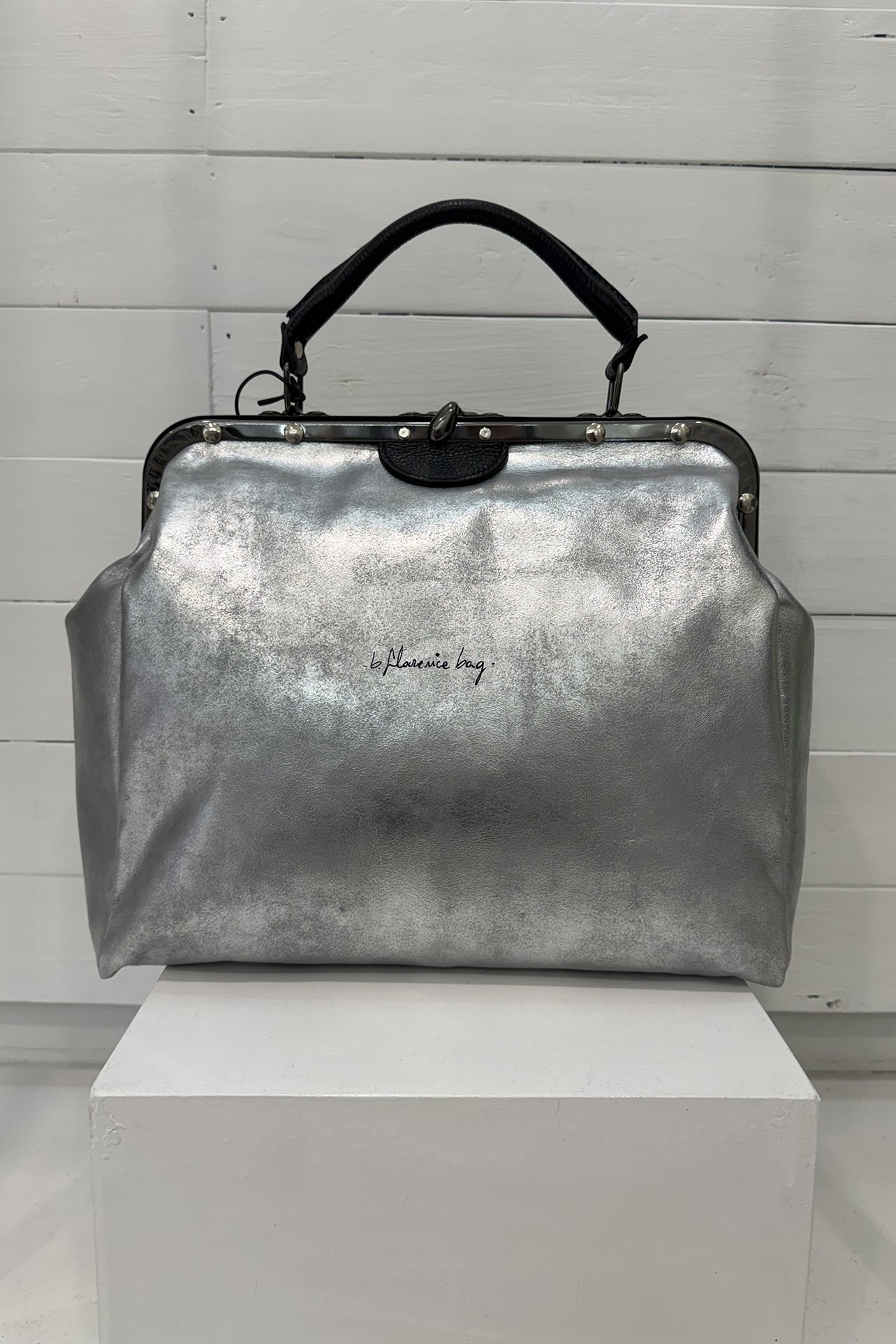 Borsa media tag