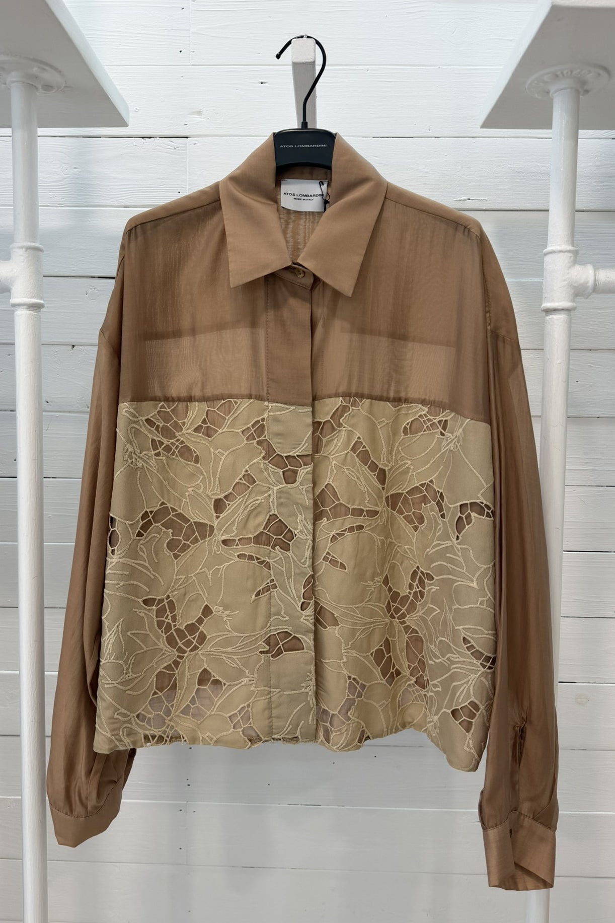Camicia organza e pizzo ricamato