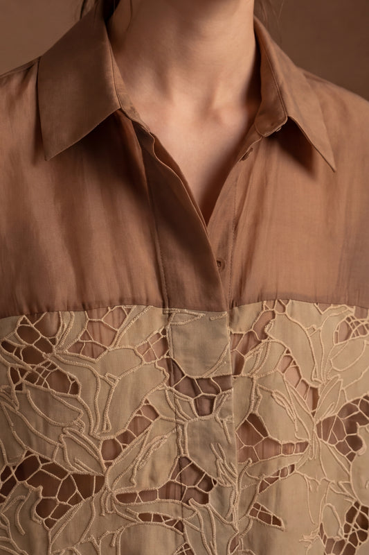 Camicia organza e pizzo ricamato