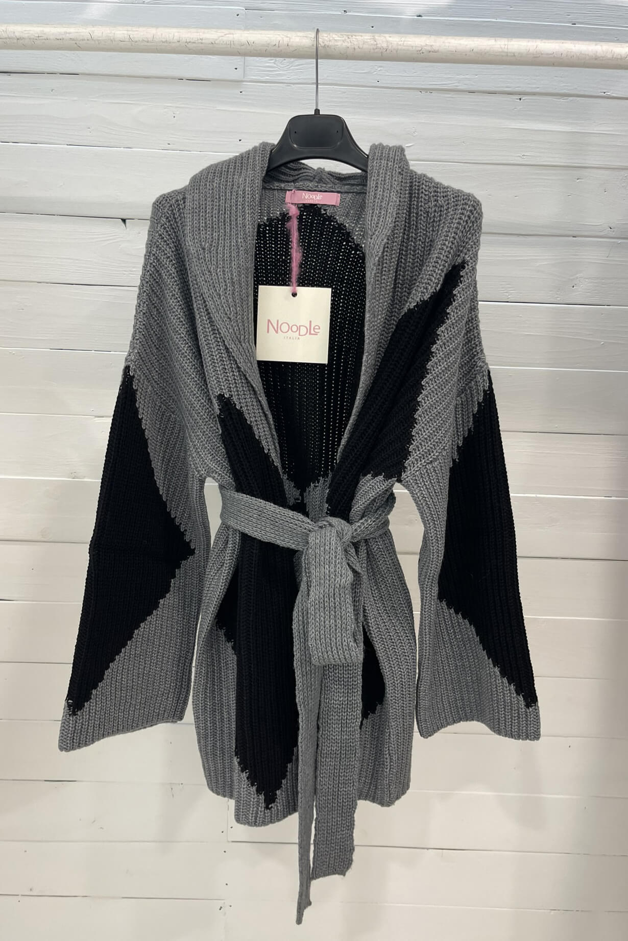 Cardigan lungo geometrico