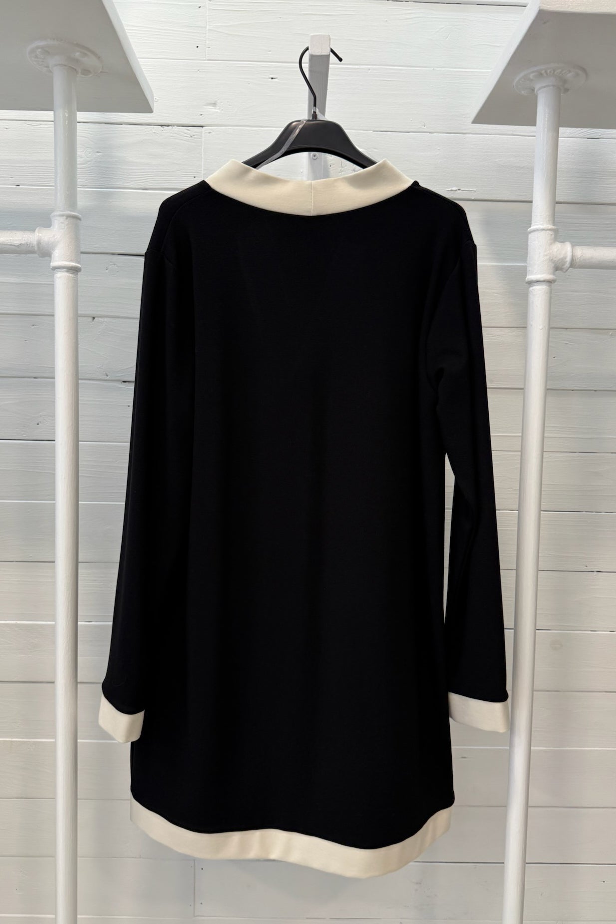 Cardigan/abito con bordi a contrasto