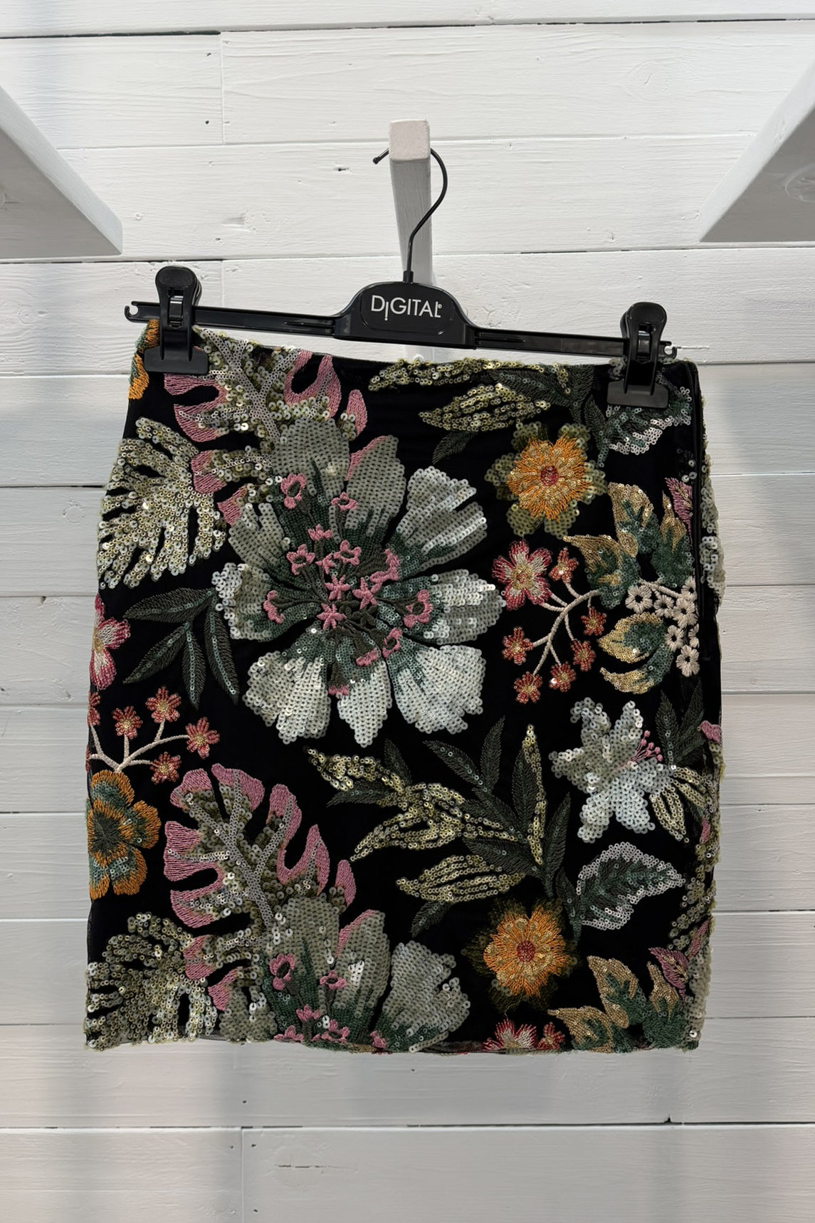 Minigonna ricamo fantasia