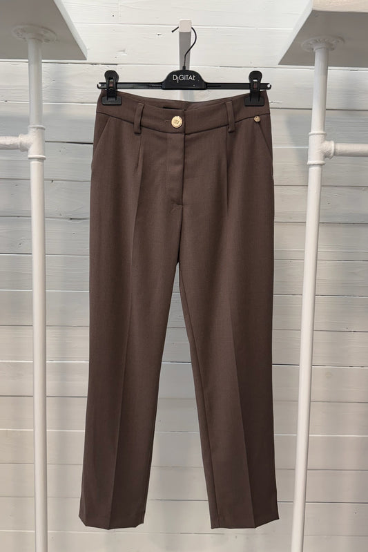 Pantalone linea dritta