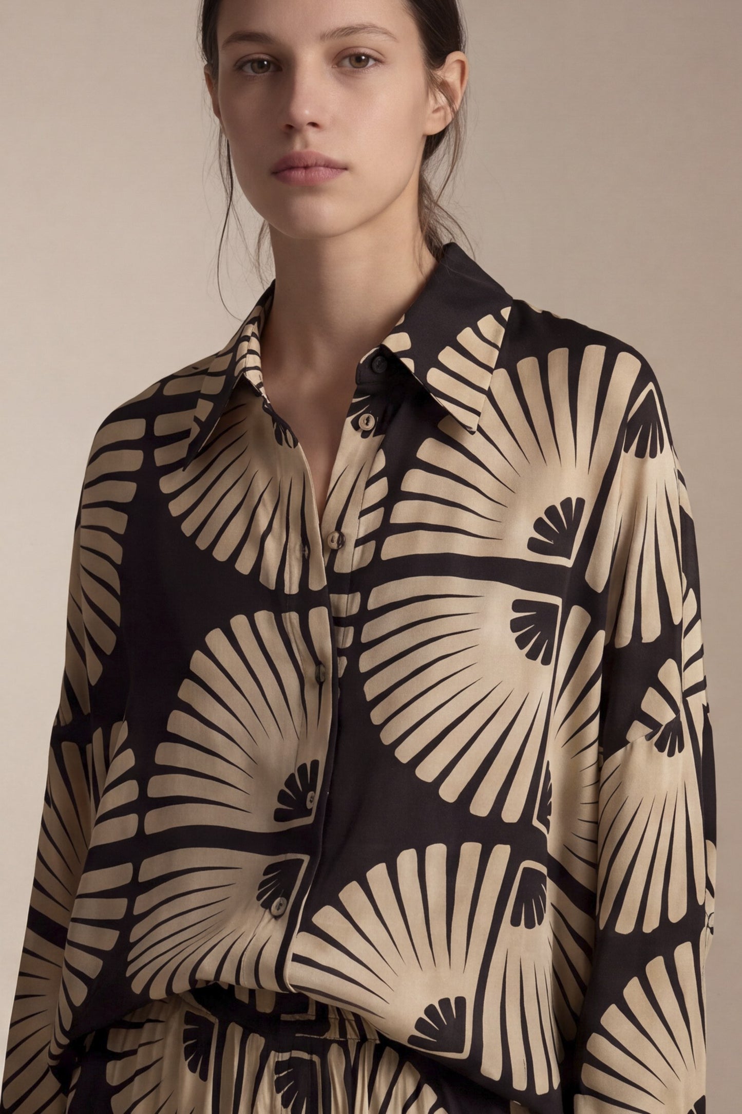 Camicia fantasia grafica