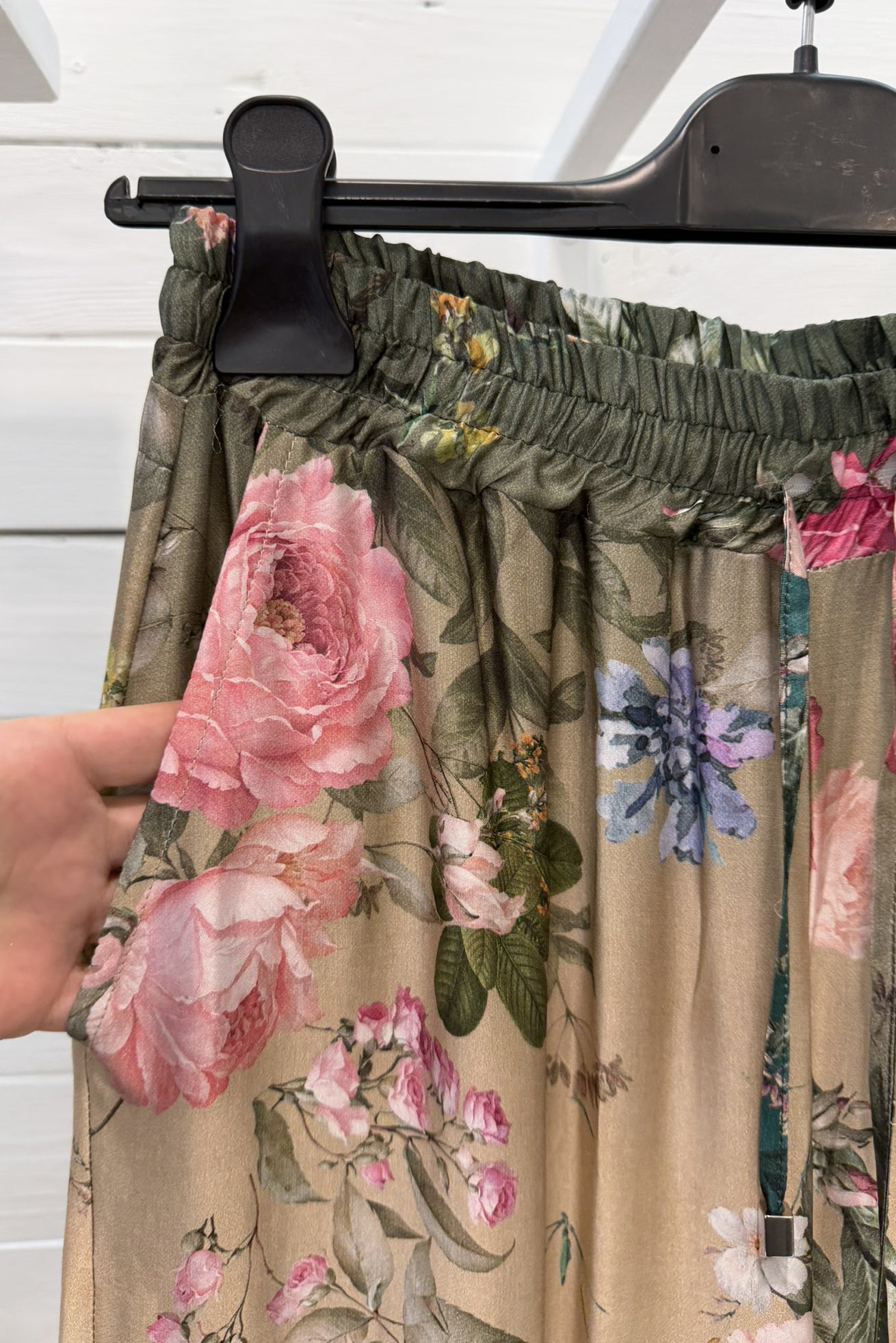 Pantalone floreale in viscosa