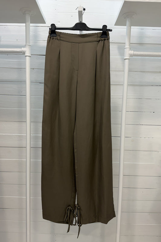 Pantalone fluido