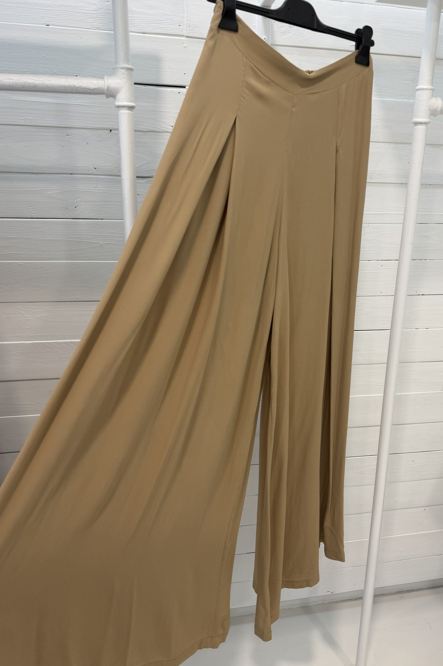 Pantalone ampio in viscosa