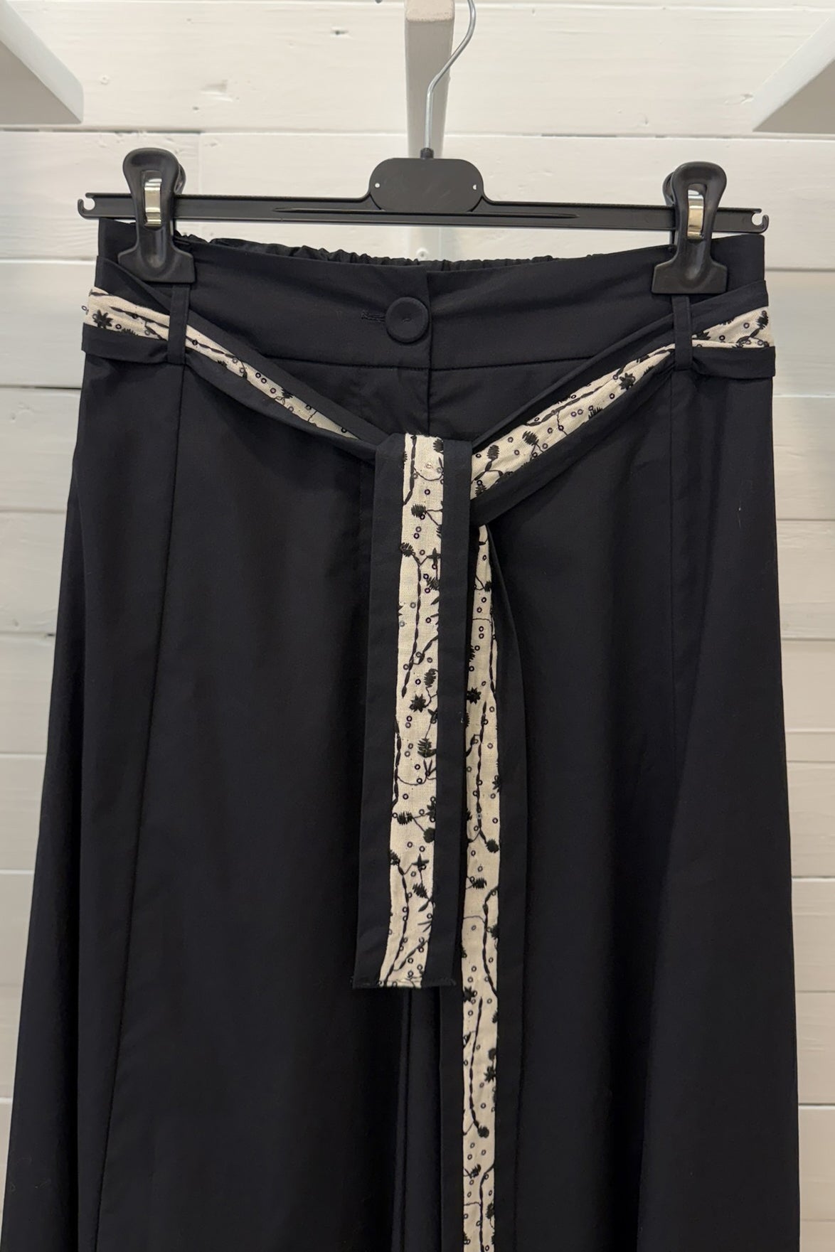 Pantalone Palazzo con Cintura Fantasia