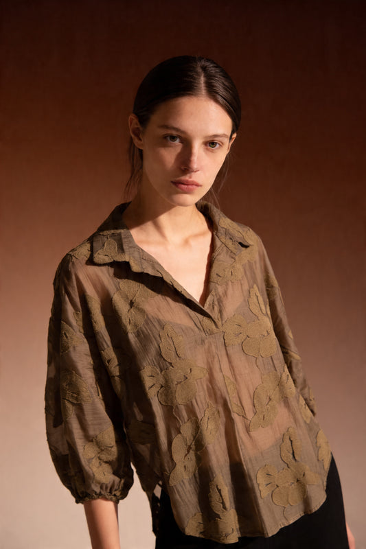 Blusa over jacquard floreale