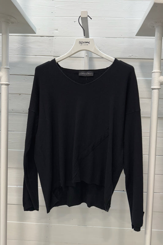 Maglioncino corto scollo a v