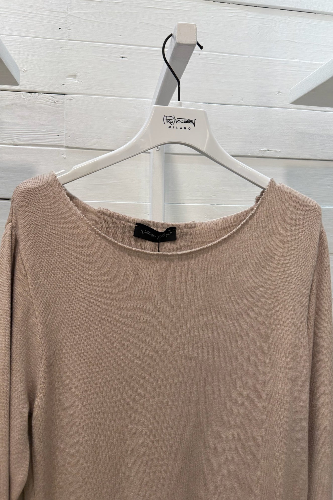 Maglia lunga con spacco