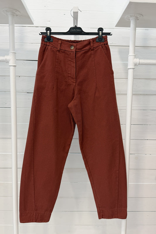 Pantalone a ovetto in cotone con vita elasticizzata