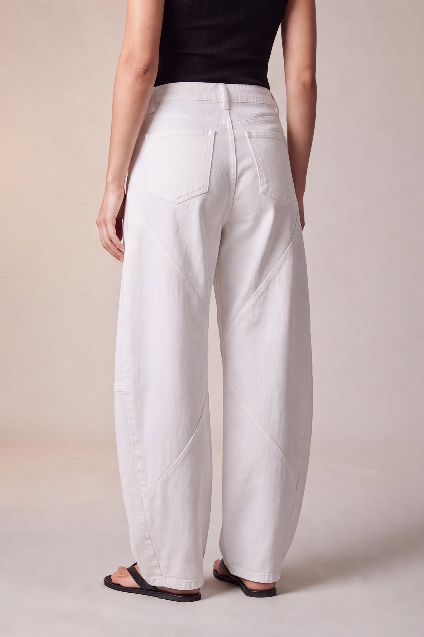 Pantalone Wide Leg con Tagli Geometrici