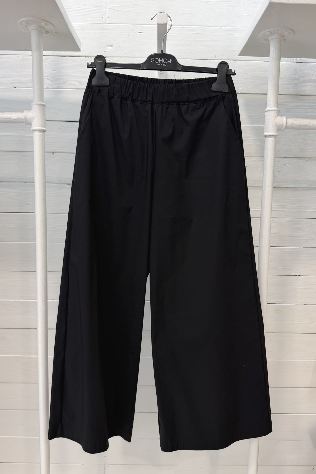 Pantalone ampio