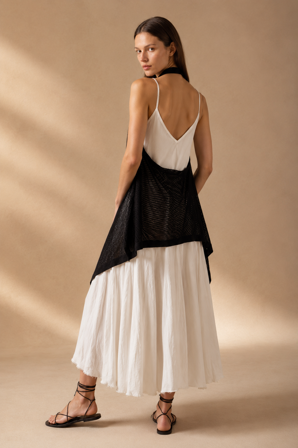 Gilet in Rete con Fondo Asimmetrico