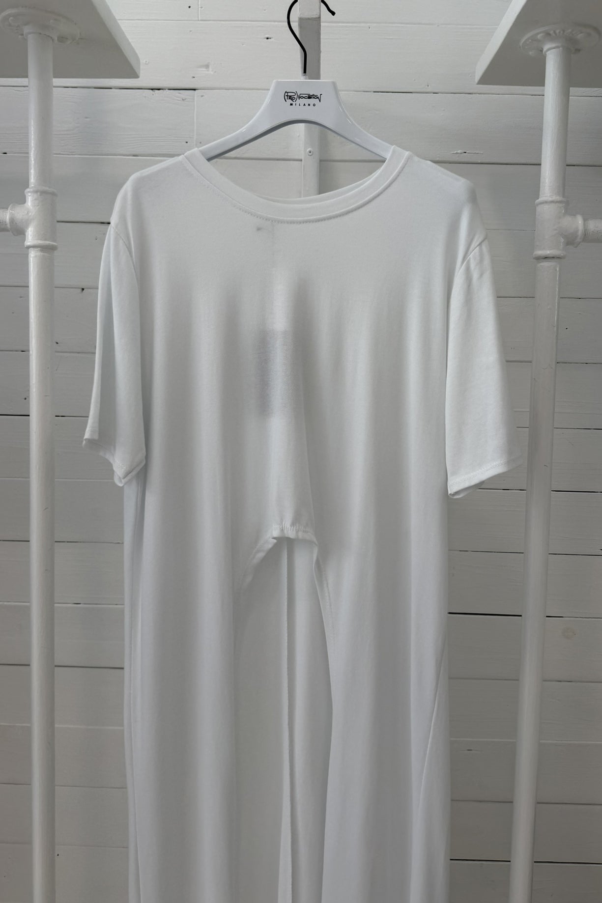 T-shirt in Jersey con Spacco Frontale
