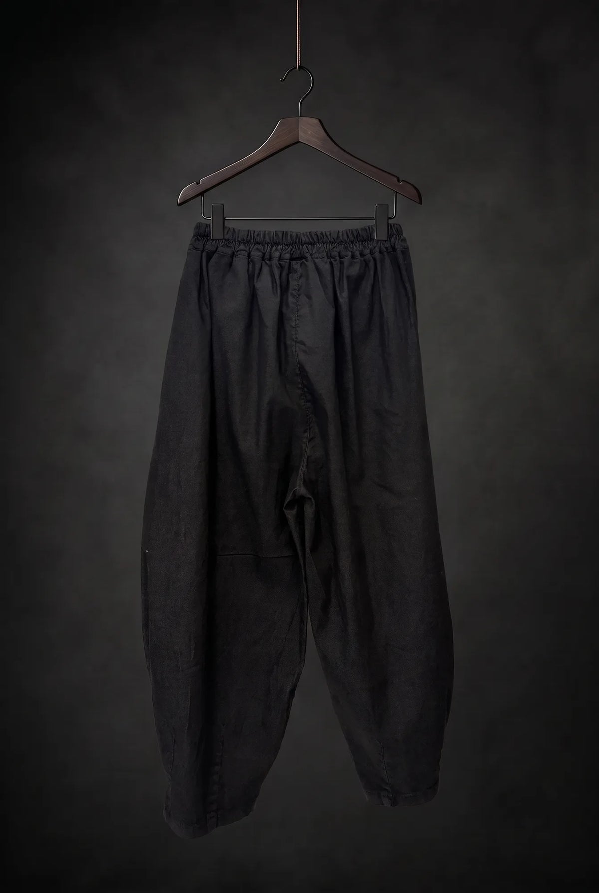 Pantalone ovetto con elastico in vita