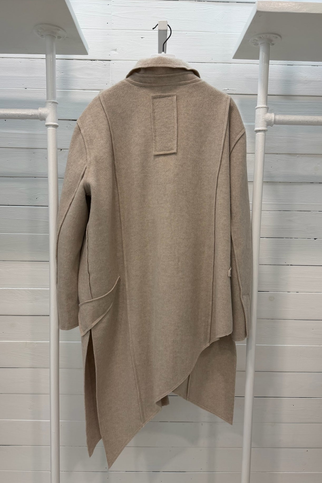 Cappotto asimmetrico