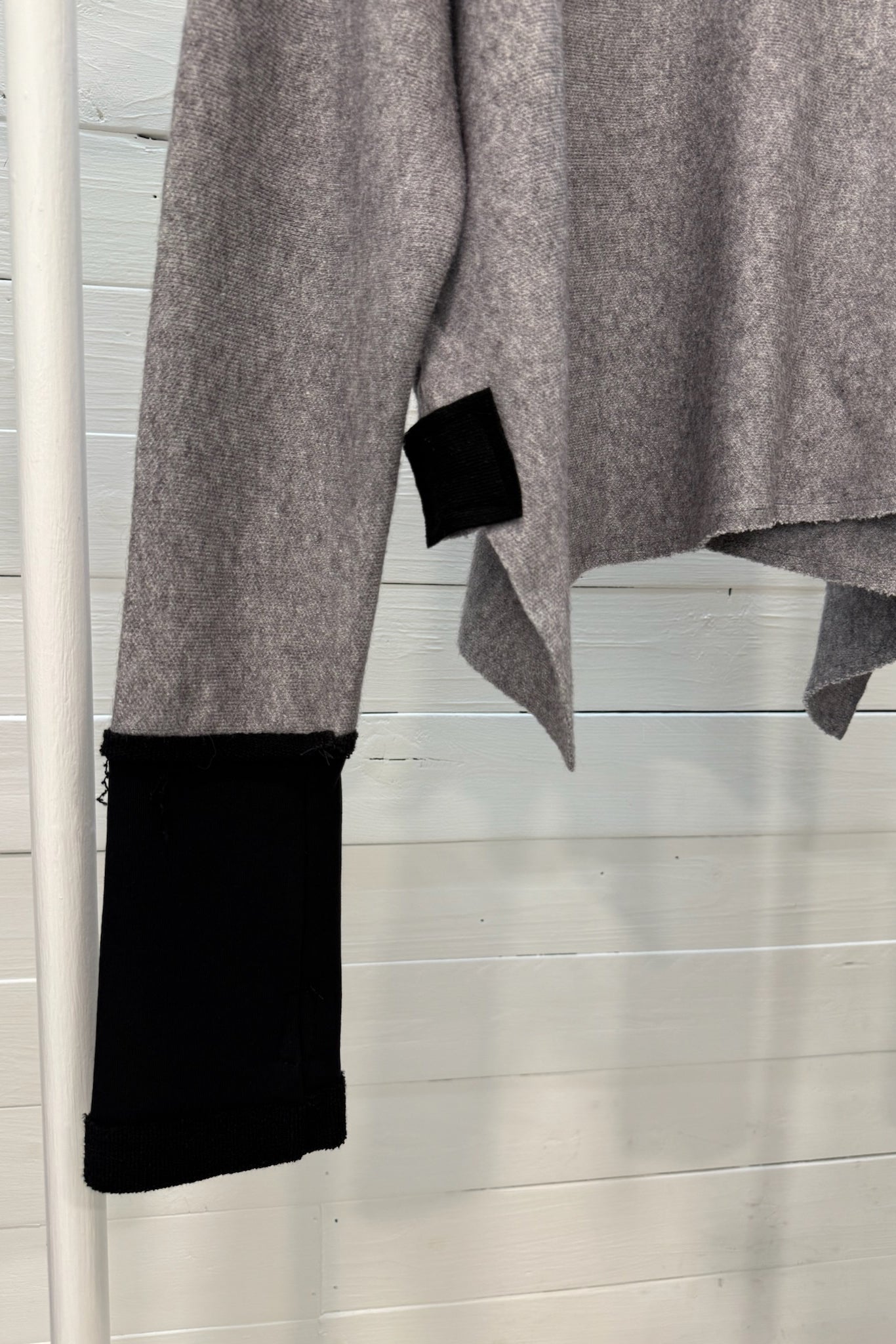 Maglioncino con appplicazioni