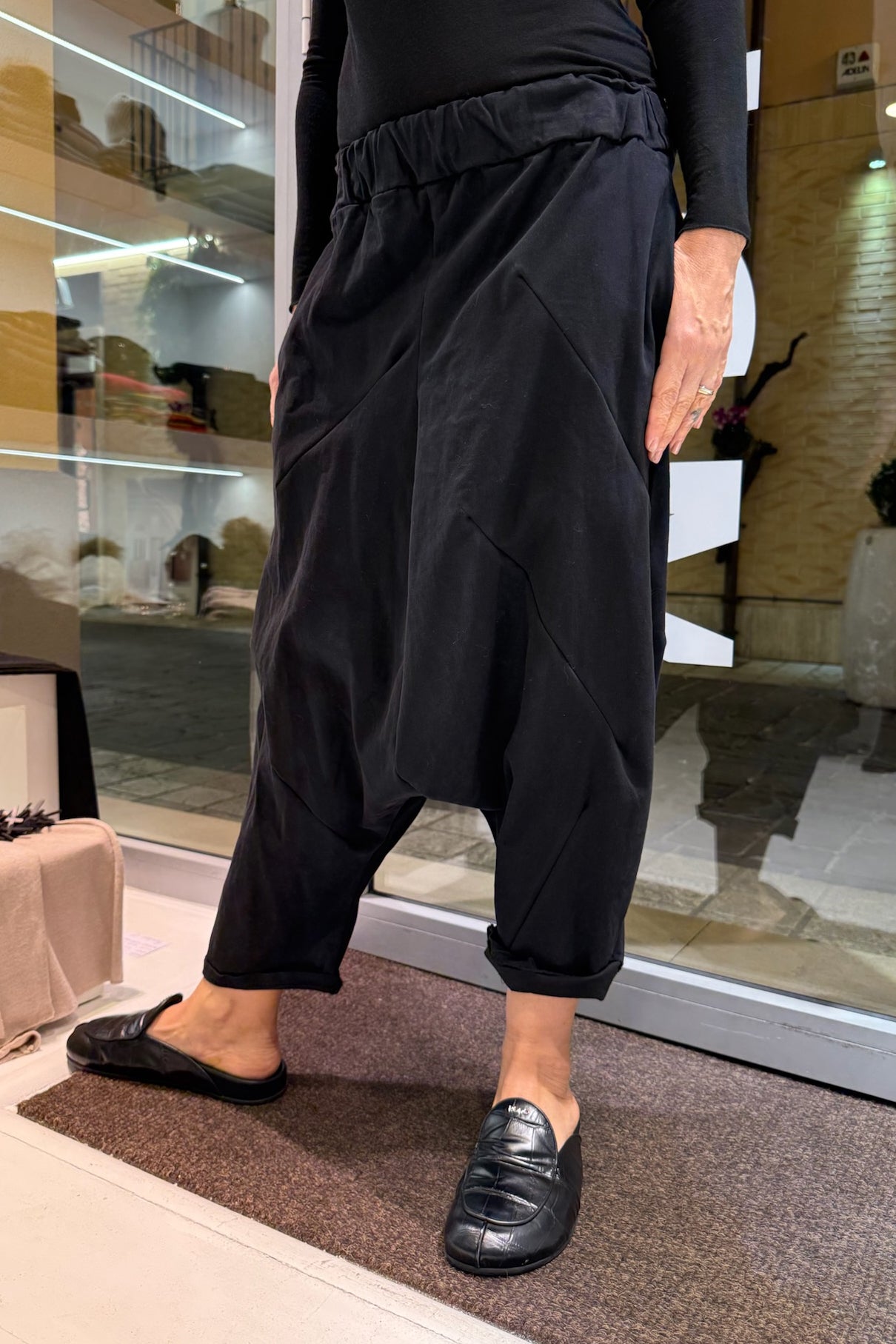 Pantalone cavallo basso