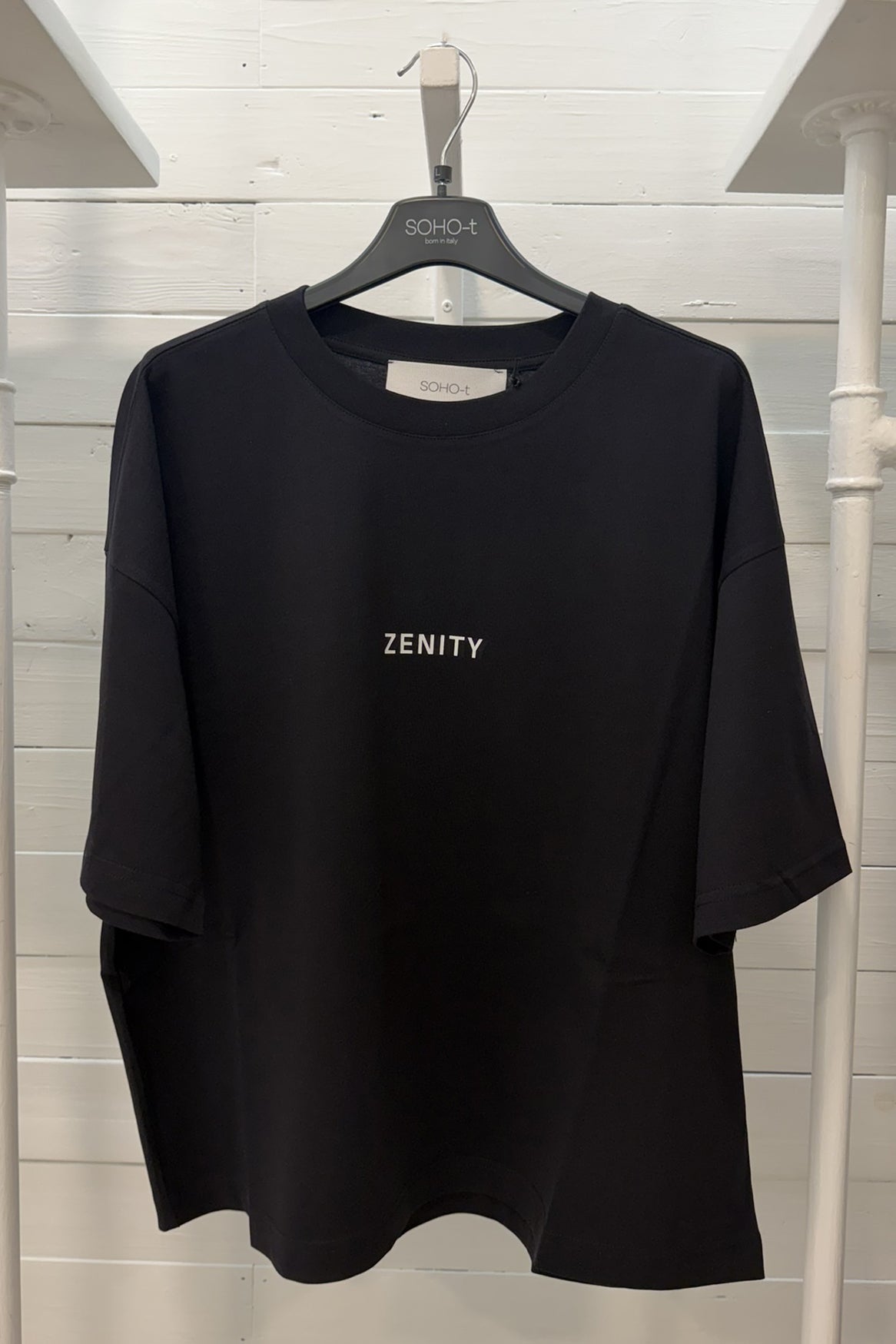 T-shirt oversize con stampa zenity
