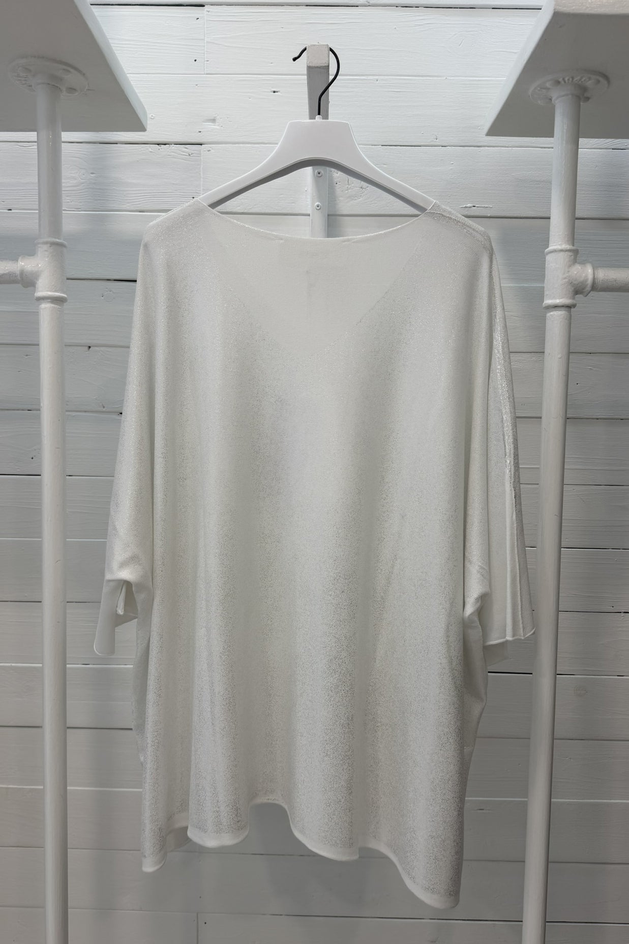 Maglia Oversize Laminata con Scollo a V