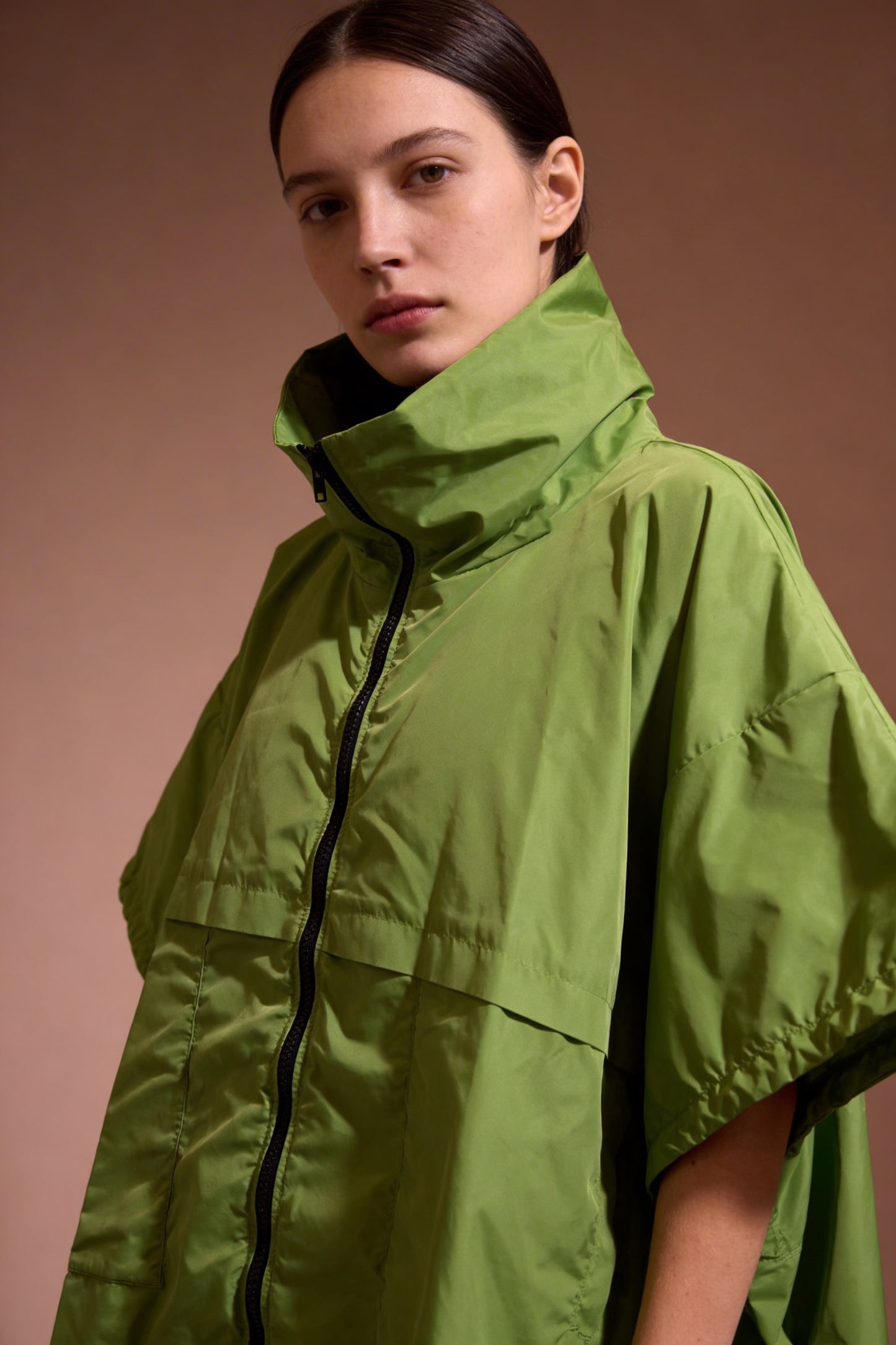 Mantella tecnica con zip