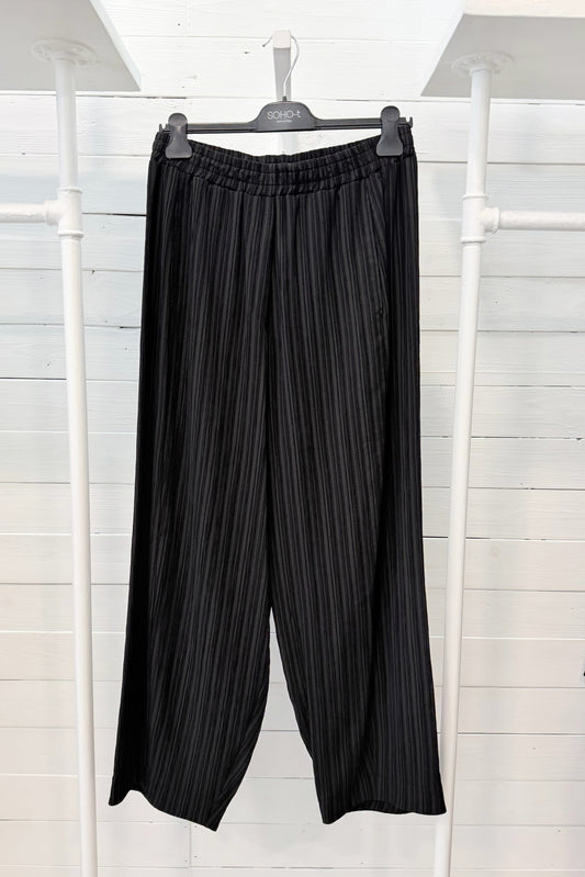 Pantalone morbido effetto plissè