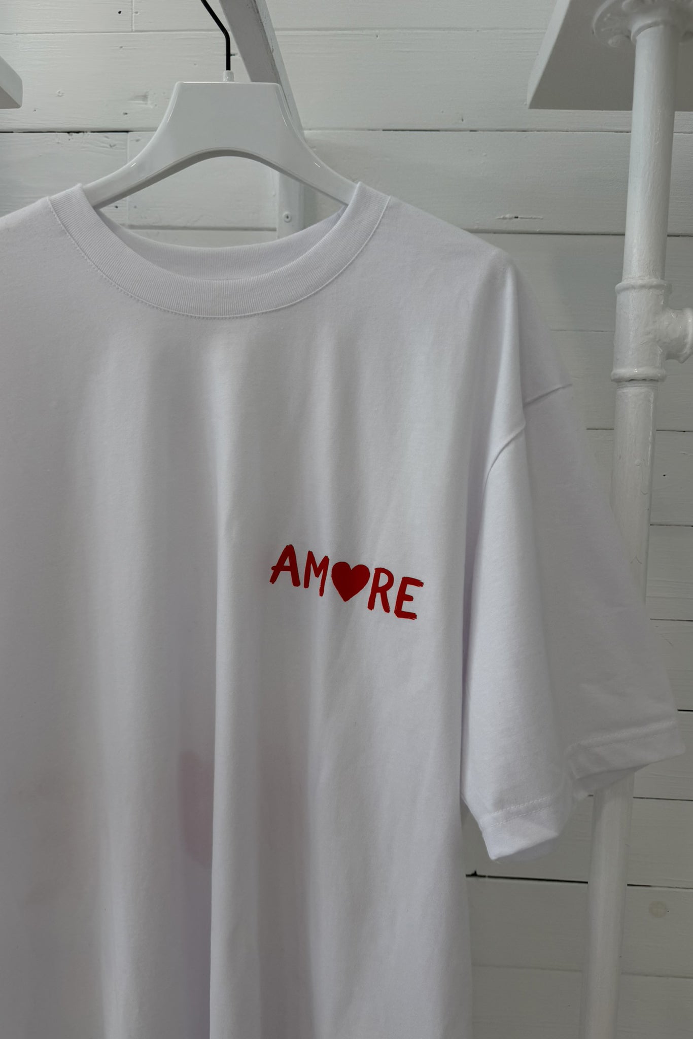 T-shirt Over “Amore”