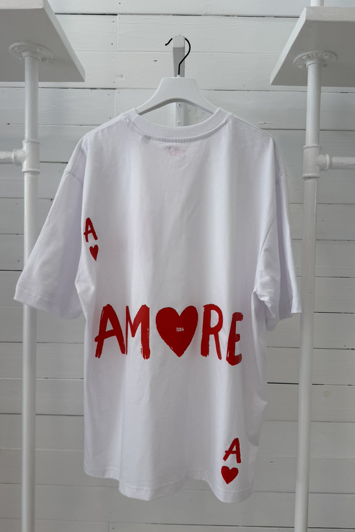 T-shirt Over “Amore”