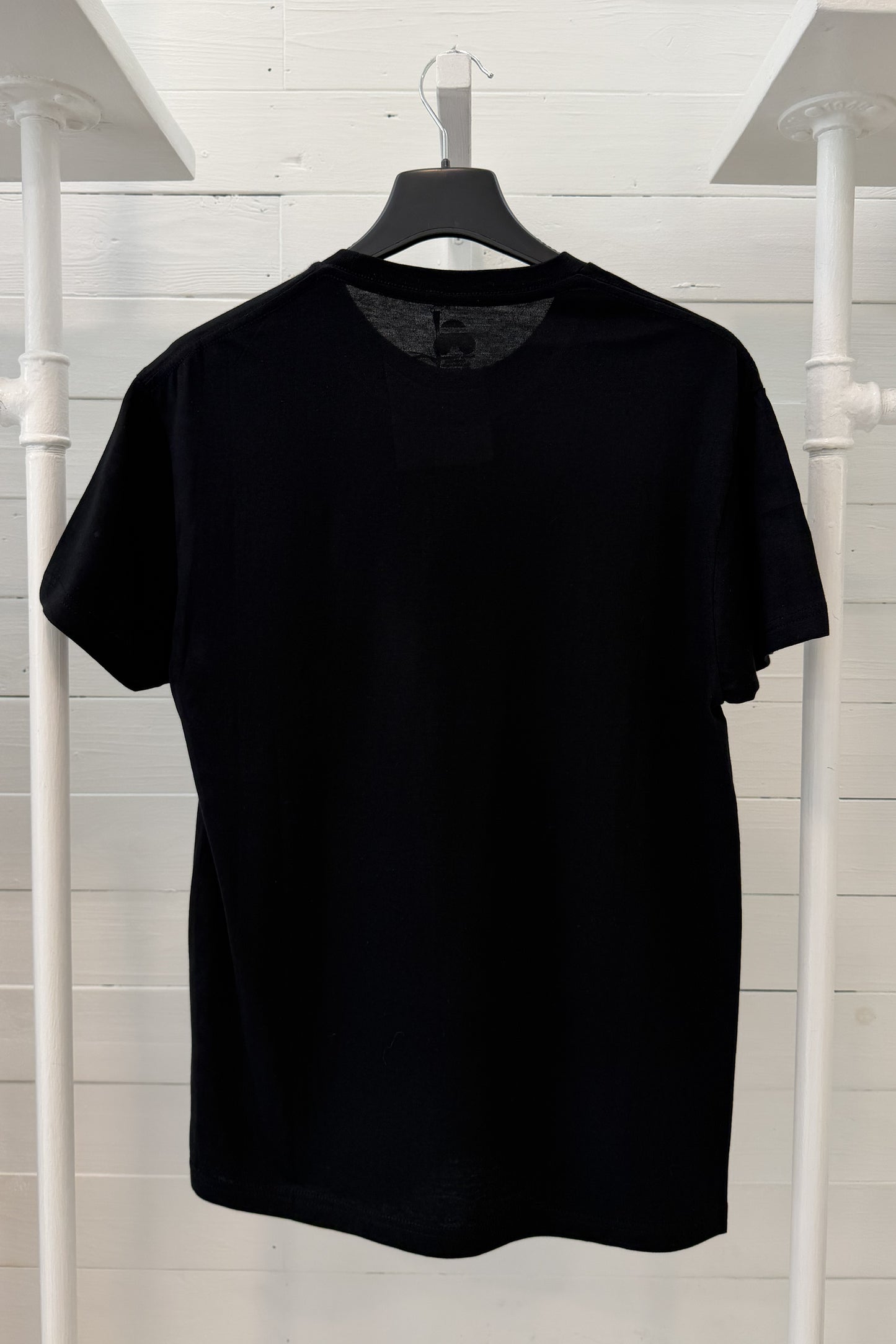 T-shirt con stampa "Sono in modalità aereo"
