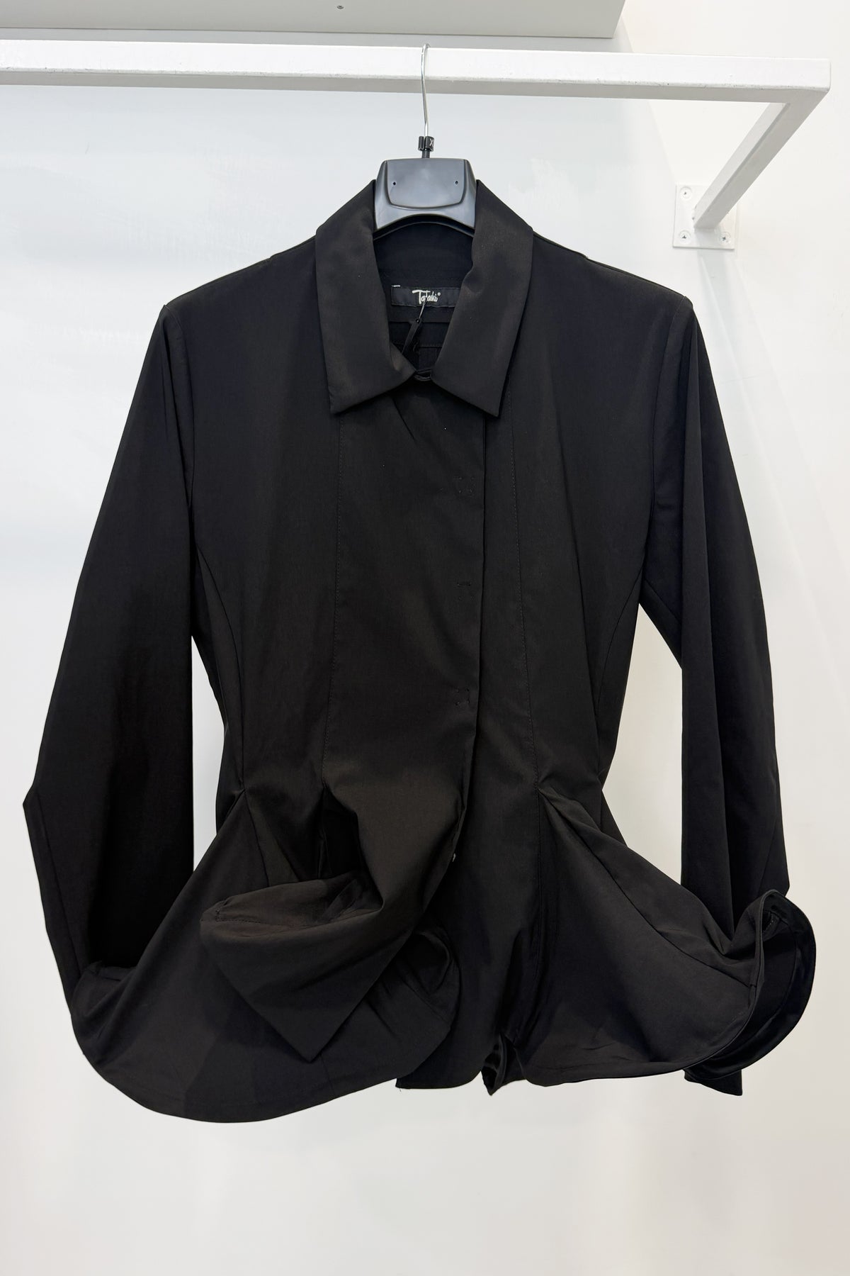 Giacca con ferretto modellabile