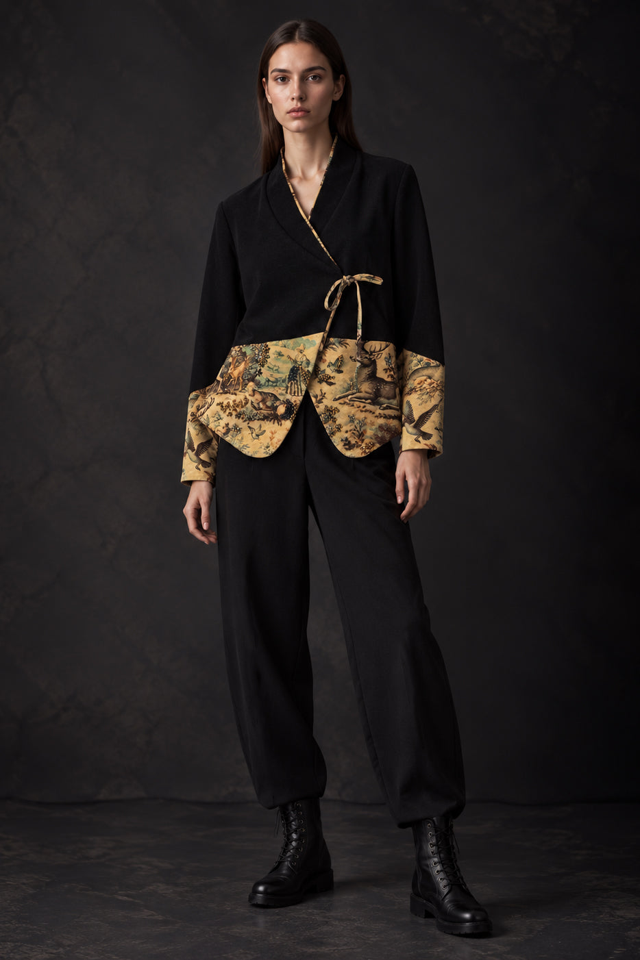 Giacca ricamata con inserti tapestry
