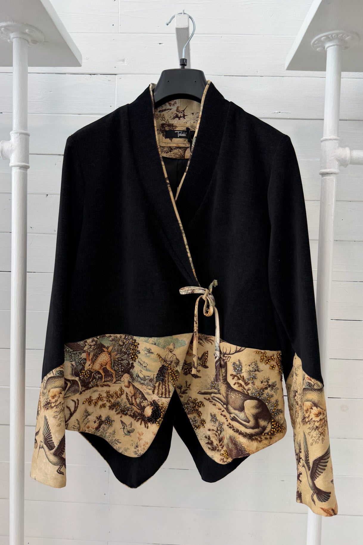Giacca ricamata con inserti tapestry